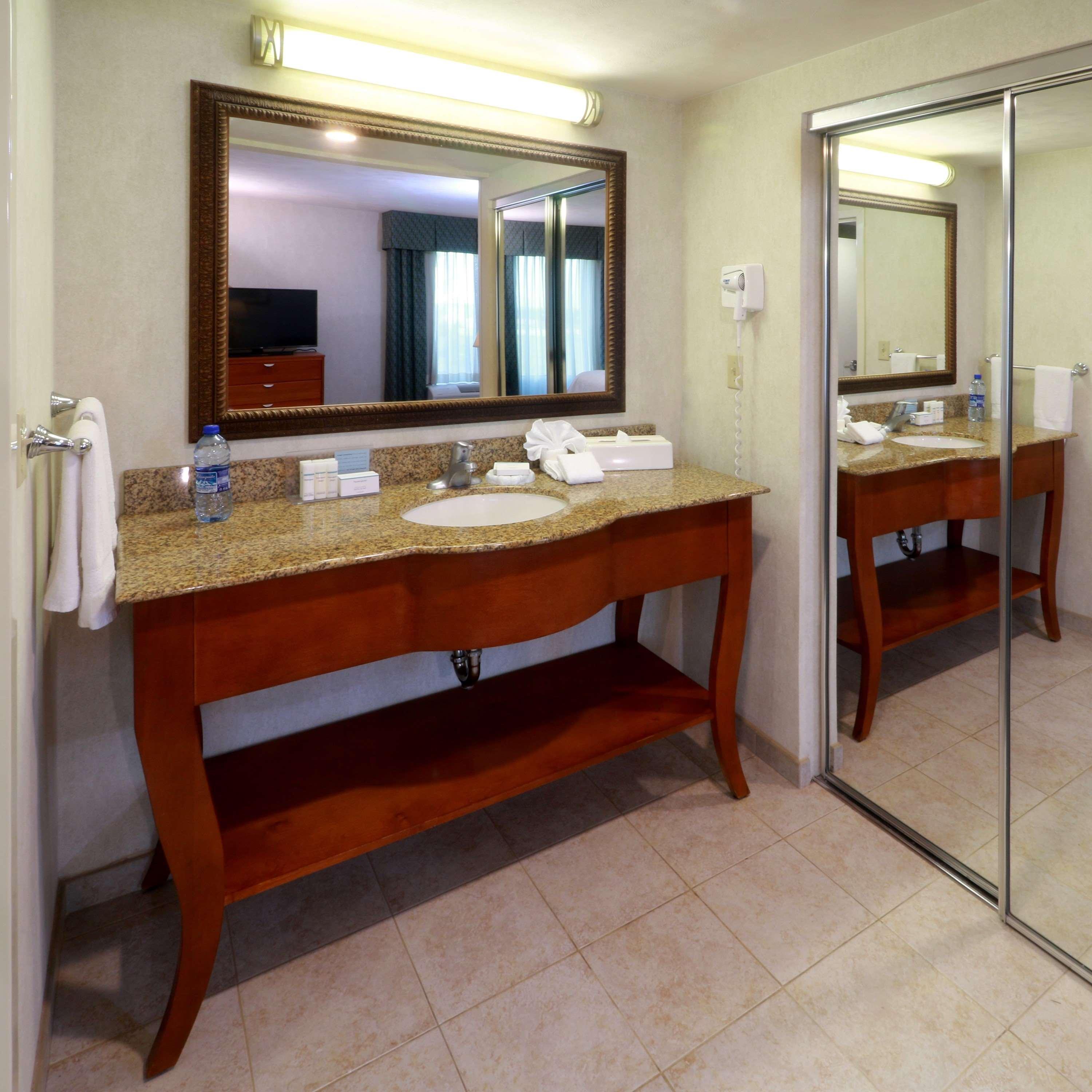 Hampton By Hilton Reynosa Zona Industrial Hotel Buitenkant foto