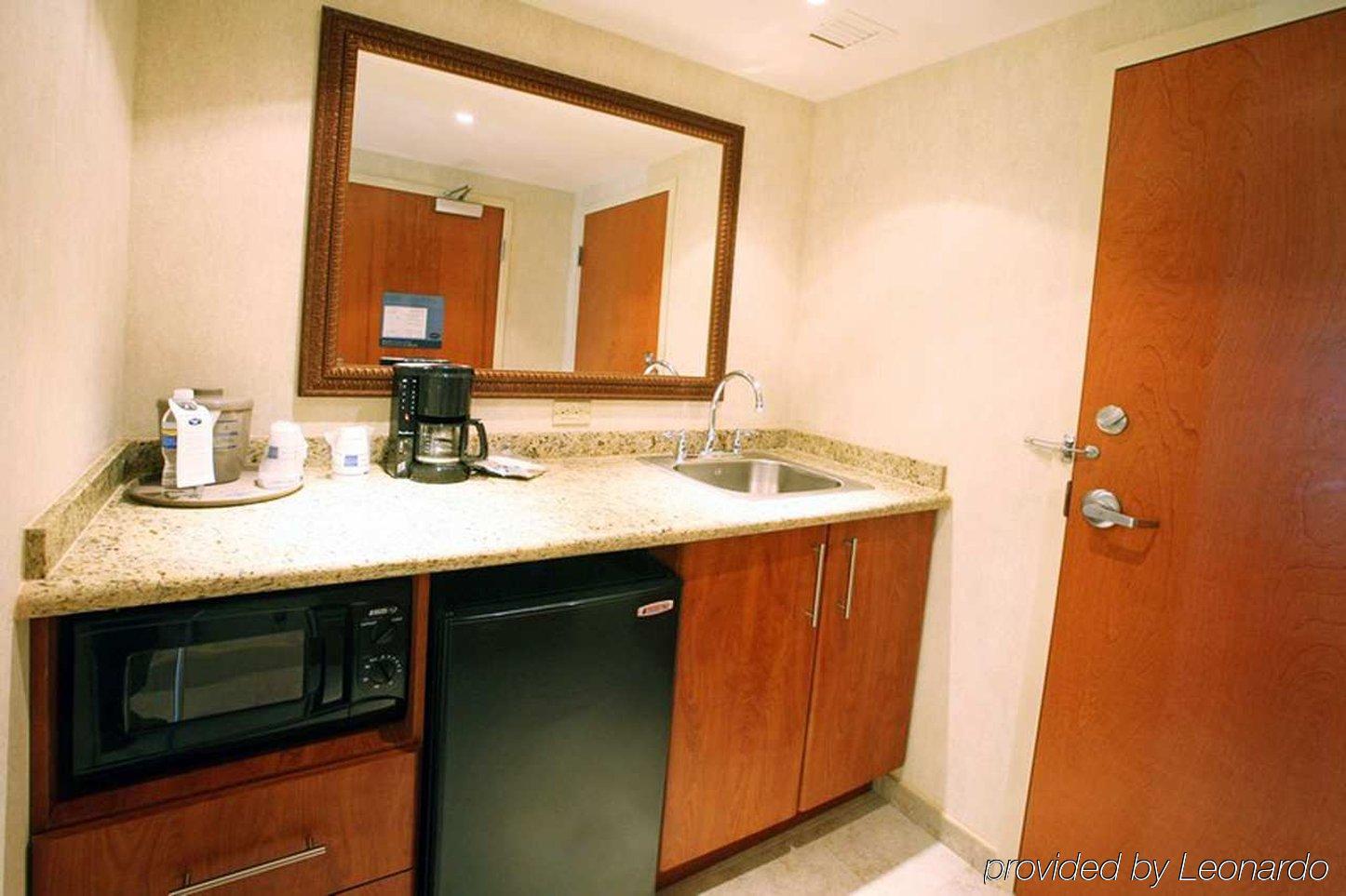 Hampton By Hilton Reynosa Zona Industrial Hotel Kamer foto