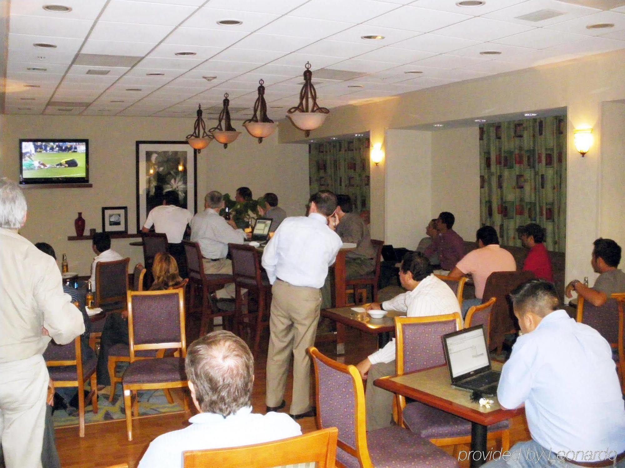 Hampton By Hilton Reynosa Zona Industrial Hotel Restaurant foto
